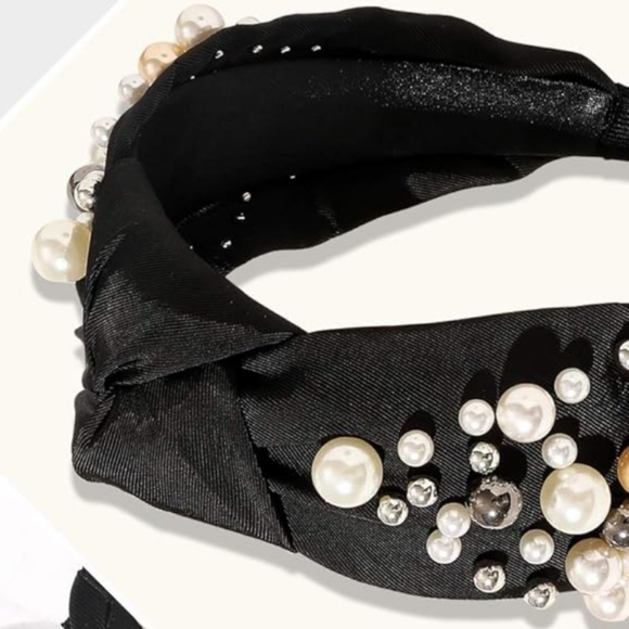 NWOT Black Knotted Headband with Faux Pearl & Bead Embellishments ๐ค๐ฆช - Picture 12 of 14